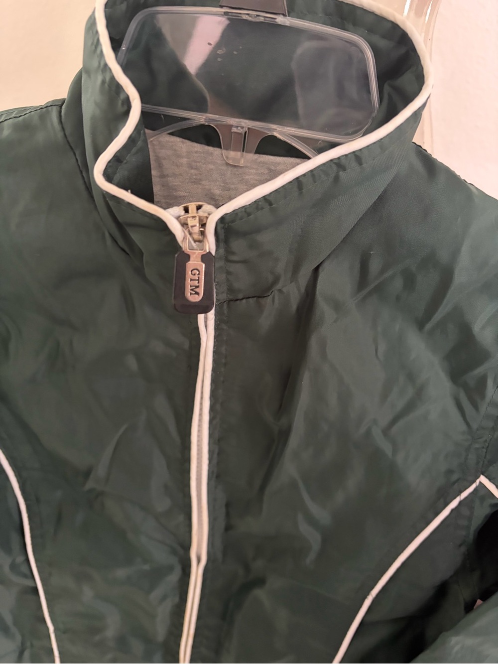 NWOT * Kids Dark Green Jacket with White Piping * Youth Sports - Picture 2 of 7